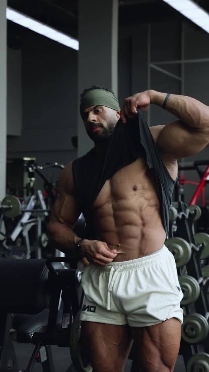 Abu Rabiea training in the gym